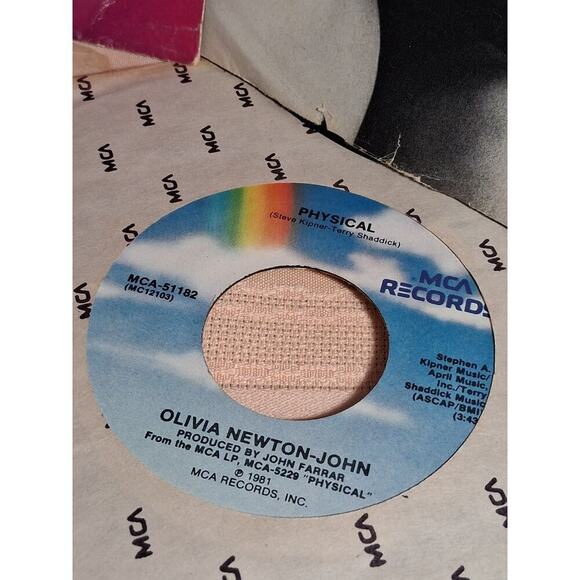 8 45RPM Records, In Good Condition. - Picture 4 of 9